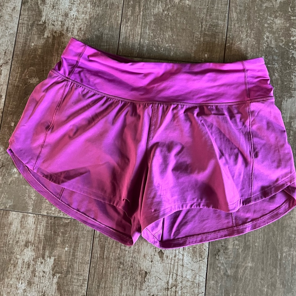 Lululemon - speed up mid rise lined shorts